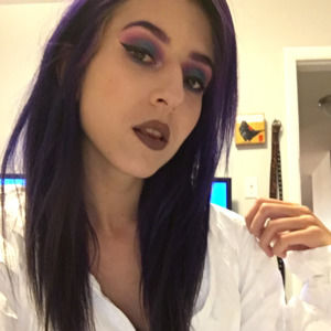 Meet your Posher, Cassandra